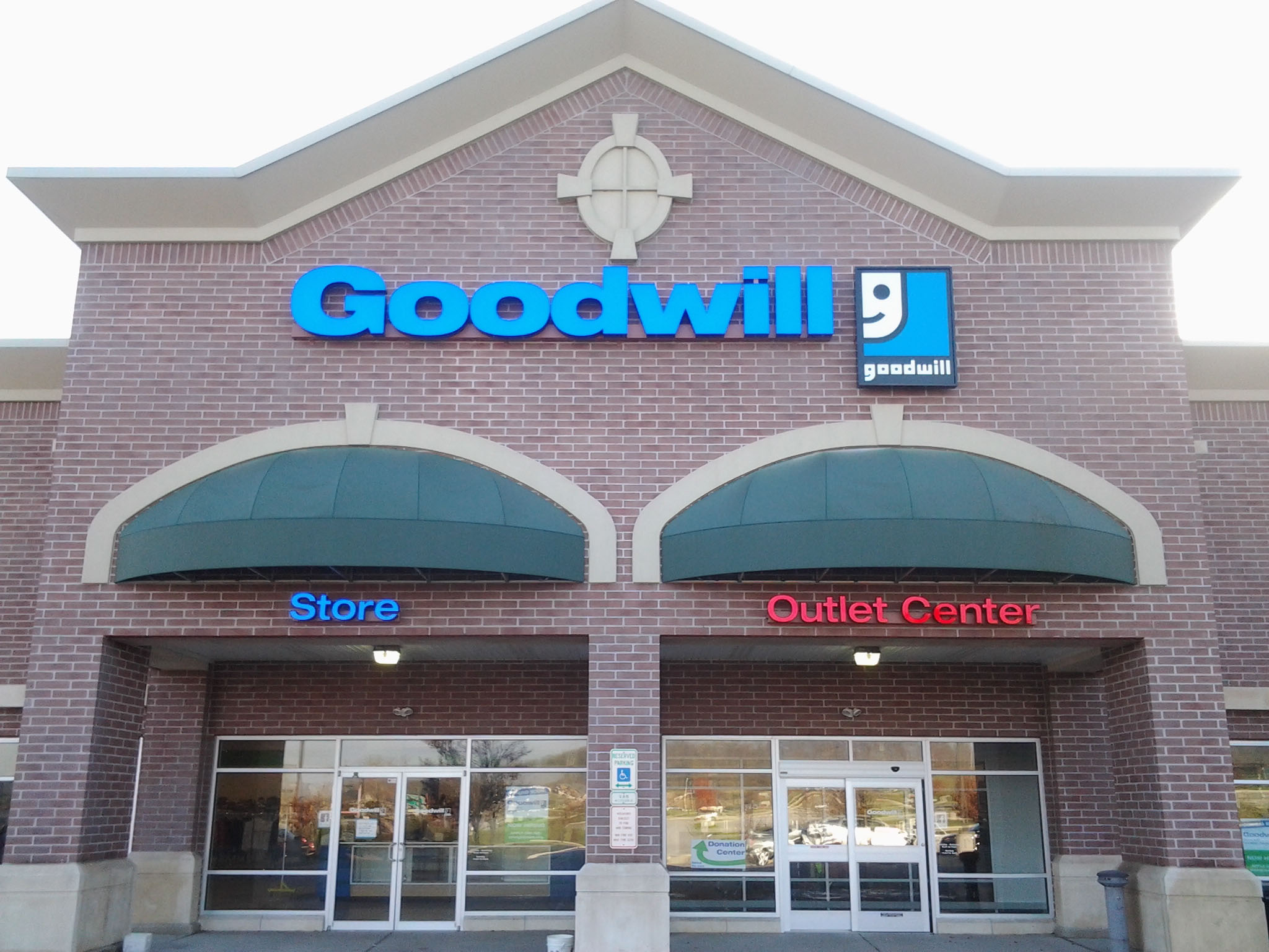 Goodwill Store Outlet Center Donation Center 571 Hepburn Rd