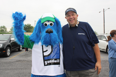 Ron & the Goodwill Dog