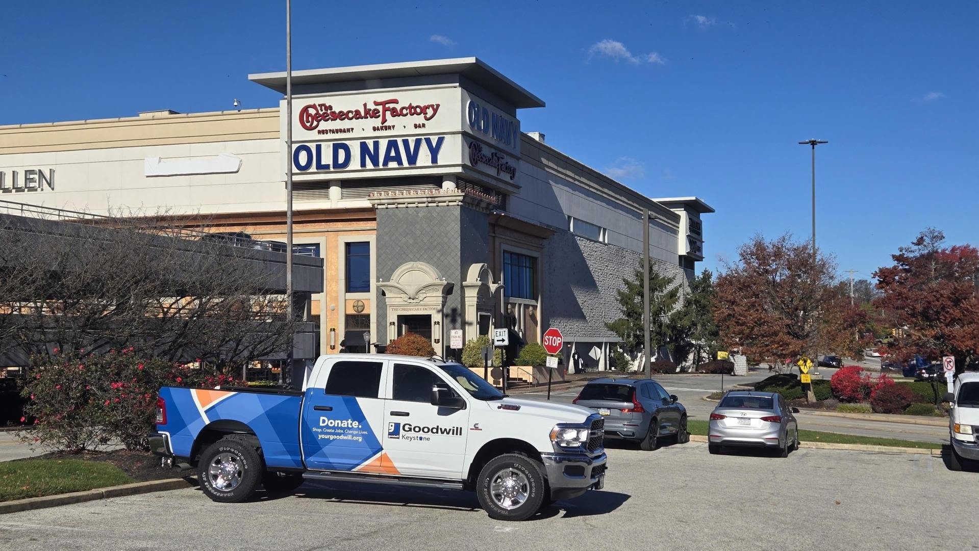 GOODWILL KEYSTONE CELEBRATES GRAND OPENING OF KING OF PRUSSIA MALL DONATION CENTER